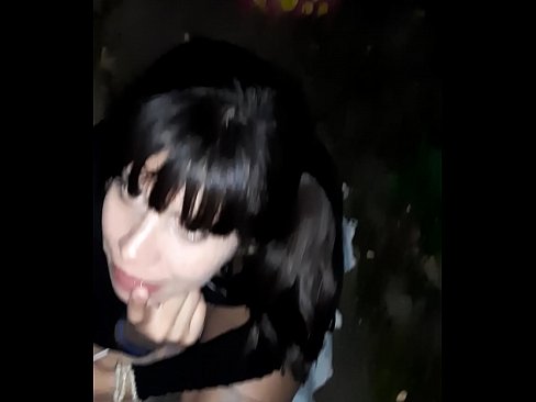 ❤️ सडकमा मिठाईको बदलामा लिंग सुन्निने ❤❌  ne.robosexshop.ru मा